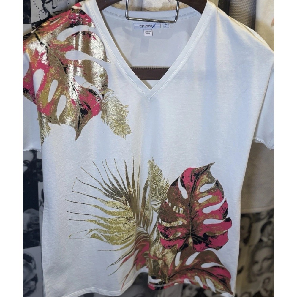 Chicos Small Gold Foil Short Sleeve Top Chicos 0 Pink Palms Metallic Gold - Picture 5 of 11